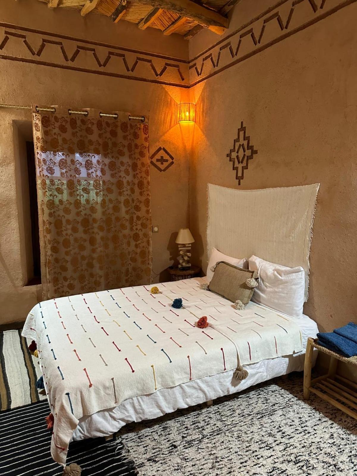 Maison D'Hotes Izza Kelaat-M'Gouna Zewnętrze zdjęcie